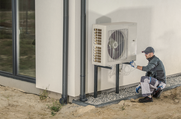 Zestaw montażowy 2MB + podpora długa spawana, dla klimatyzatora 7,0 kW